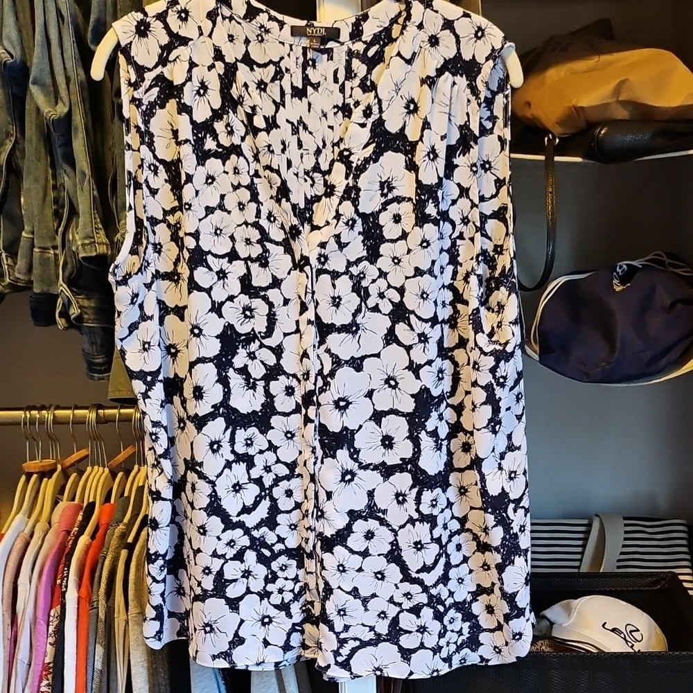 NYDJ Black and White Floral Blouse